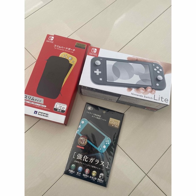 付属色々! Nintendo Switch Lite gray 美品 ＋ a