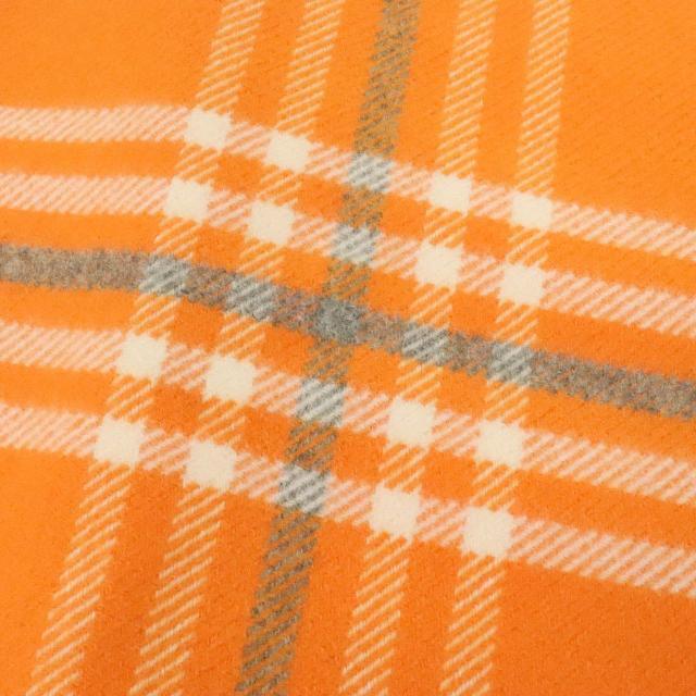 Hermes(エルメス)のエルメス ブランケット チェック 中古 オレンジ系 カシミア 100% HERMES 【中古】 | ひざ掛け レディース ファッション ブランド小物 ランクSA インテリア/住まい/日用品のインテリア/住まい/日用品 その他(その他)の商品写真