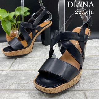 ダイアナ(DIANA)の★美品 DIANA ダイアナ クロスベルトサンダル ストーム 太ヒール 22.5(サンダル)