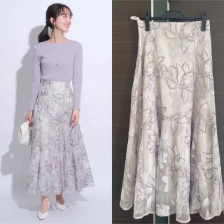 JUSGLITTY - JUSGLITTY フラワーエンブロイダリースカートの通販 ... 新品タグ付 JUSGLITTY フラワースカート