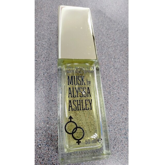 アリサ アシュレームスク ナチュラルスプレー 50ml コスメ/美容の香水(ユニセックス)の商品写真