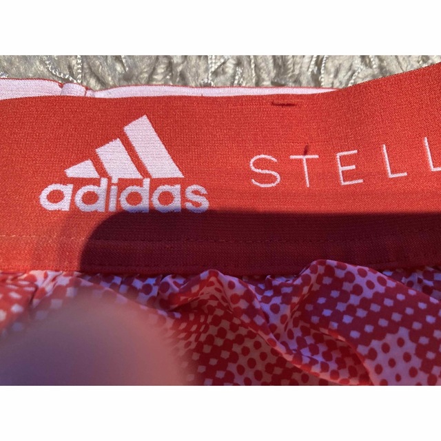 adidas by Stella McCartney(アディダスバイステラマッカートニー)のadidas Stella McCartney RUN 2IN1 ショートパンツ レディースのパンツ(ショートパンツ)の商品写真