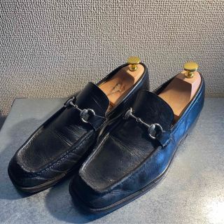 グッチ(Gucci)のGucci ホースビット ローファー サイズ9 カラーブラック(ドレス/ビジネス)