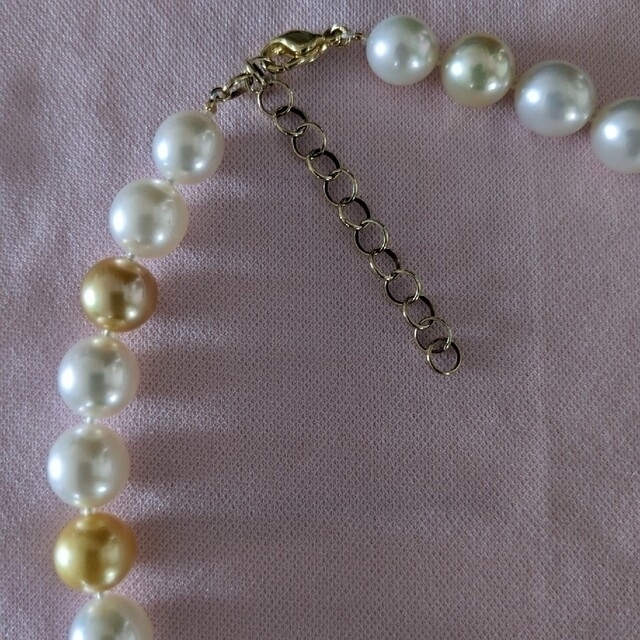 白蝶真珠ネックレス　（パールネックレス） レディースのアクセサリー(ネックレス)の商品写真