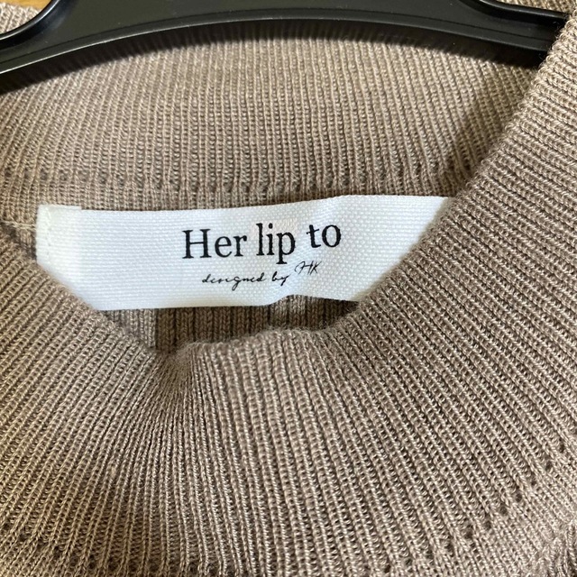 Her lip to(ハーリップトゥ)のHerlipto トップスmocha-Sサイズ レディースのトップス(カットソー(長袖/七分))の商品写真