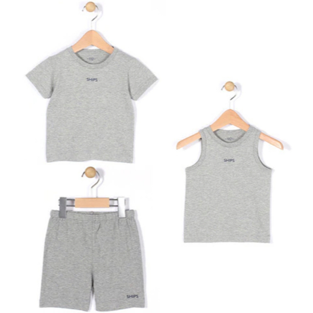 SHIPS KIDS(シップスキッズ)の新品✦SHIPS KIDS ロゴ セットアップ 3点SET(90cm) キッズ/ベビー/マタニティのキッズ服男の子用(90cm~)(Tシャツ/カットソー)の商品写真