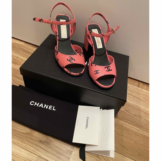 ❣️CHANELロゴサンダル❣️-