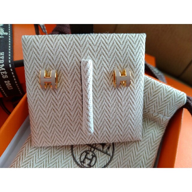 HERMES  ピアス　ポップH ミニ