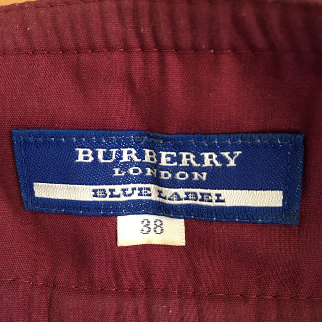 BURBERRY(バーバリー)のりゆ様■バーバリーブルーレーベル☆濃いめのピンクチェックのスカート(サイズ38) レディースのスカート(ミニスカート)の商品写真