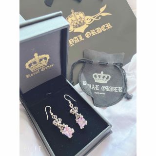 ロイヤルオーダー パープルジルコニア クラウンピアス