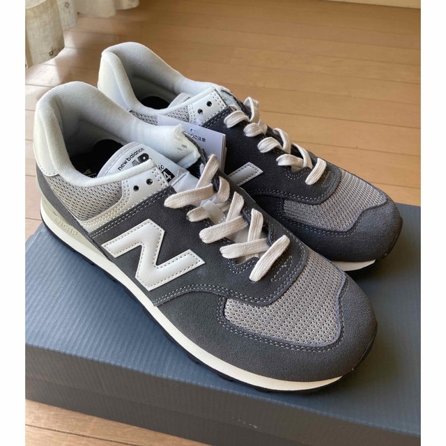 New Balance(ニューバランス)の新品未使用　ニューバランス　574  26.5 メンズの靴/シューズ(スニーカー)の商品写真