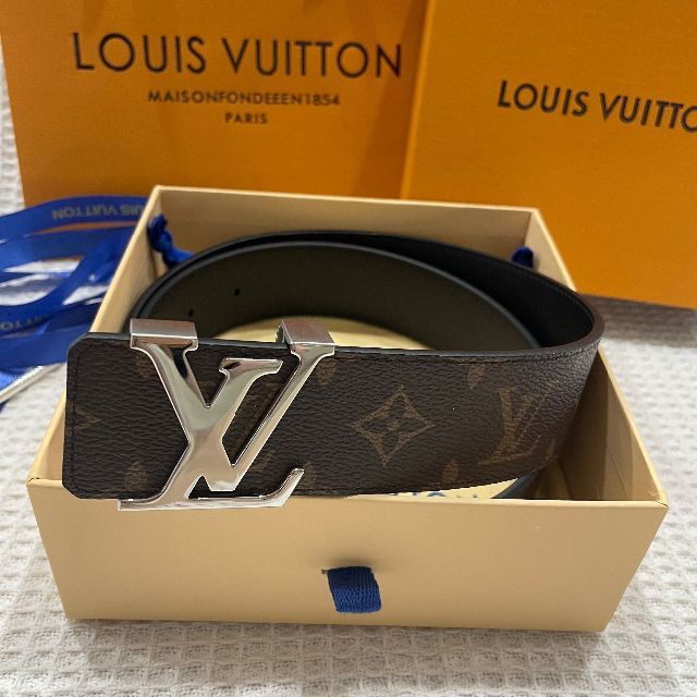 美品 ルイヴィトン サンチュールLV イニシャルベルト M9821 【売れ筋