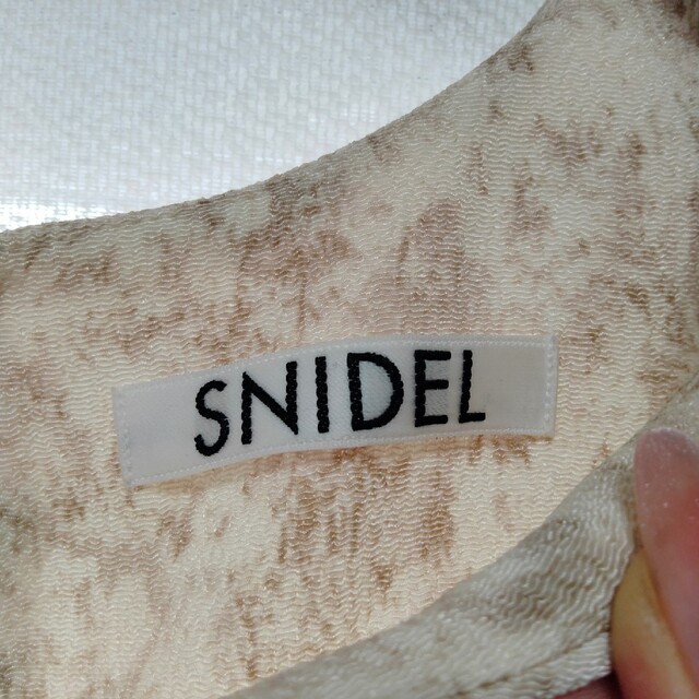 SNIDEL　Sustainableバリエプリントワンピース