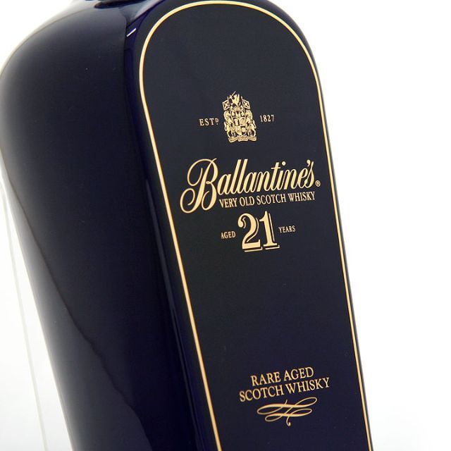 未開封★Ballantine's【バランタイン】 21年 青陶器ボトル 700ml 箱付