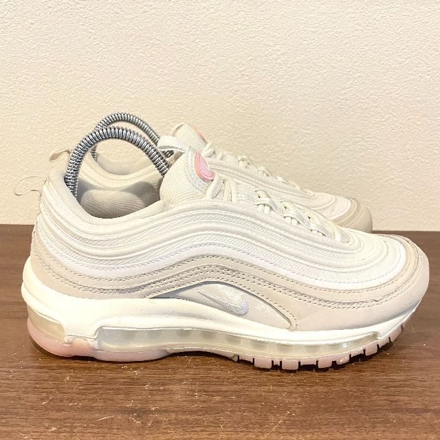 NIKE(ナイキ)のNIKE WMNS AIR MAX 97 ナイキ エア マックス 97 ピンク レディースの靴/シューズ(スニーカー)の商品写真