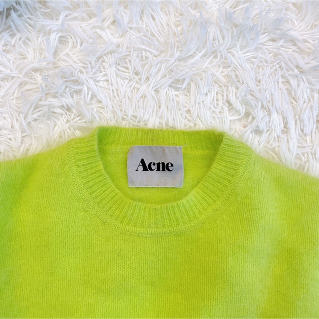 ACNE(アクネ)のAcne アクネ アンゴラ混 モヘア ニット ネオンイエロー S レディースのトップス(ニット/セーター)の商品写真