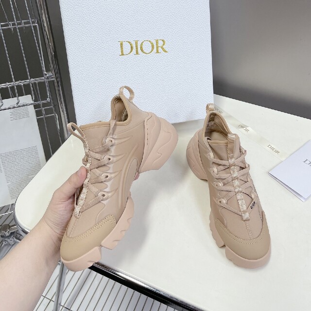 極美品 Diorスニーカー 春夏新作 noxcapital.de
