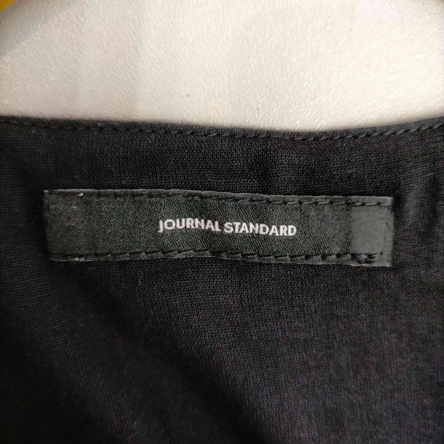 JOURNAL STANDARD(ジャーナルスタンダード)のJOURNAL STANDARD(ジャーナルスタンダード) レディース トップス レディースのトップス(シャツ/ブラウス(半袖/袖なし))の商品写真