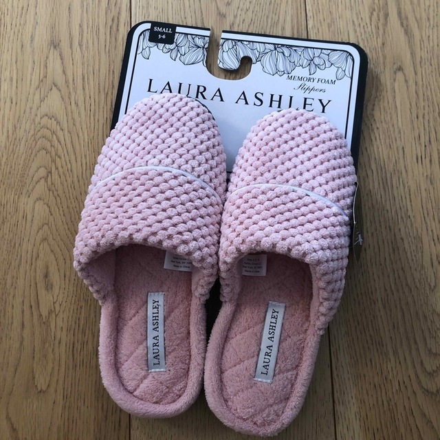 LAURA ASHLEY(ローラアシュレイ)の新品 ローラアシュレイ スリッパ ルームシューズ 2足セット S インテリア/住まい/日用品のインテリア小物(スリッパ/ルームシューズ)の商品写真