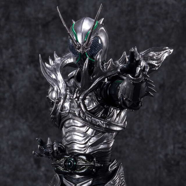 BANDAI(バンダイ)のS.H.Figuarts 仮面ライダーSHADOWMOON エンタメ/ホビーのフィギュア(特撮)の商品写真