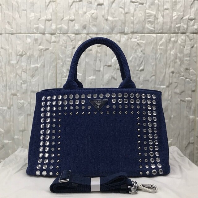 新品♡プラダハンドバッグ！！