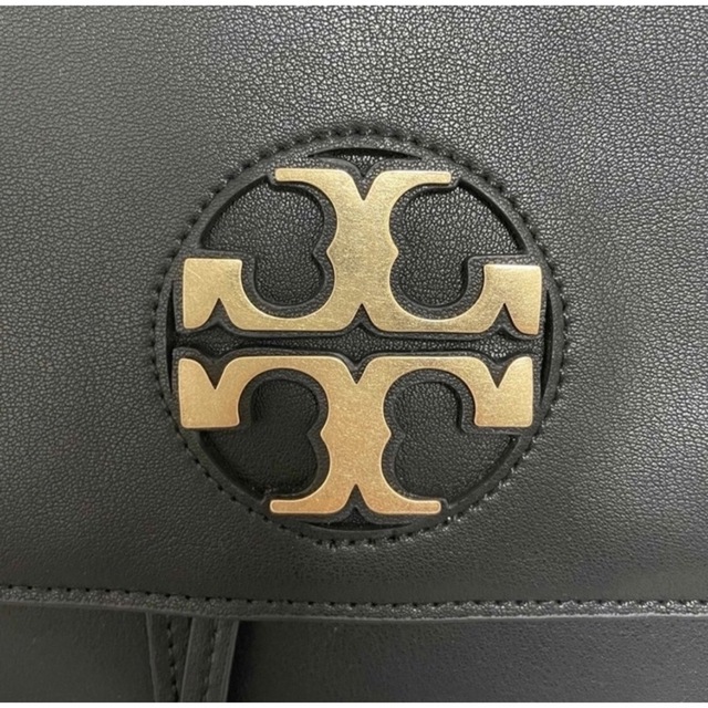 Tory Burch(トリーバーチ)のトリーバーチ ミラー メタルロゴ パックバッグ リュック レディースのバッグ(リュック/バックパック)の商品写真