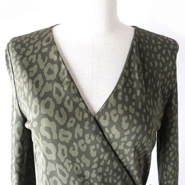 未使用品△正規品 GUCCI グッチ 260582 レオパード柄 カシュクール風 ドレープ ワンピース 長袖 レディース カーキ系 L イタリア製 タグ付