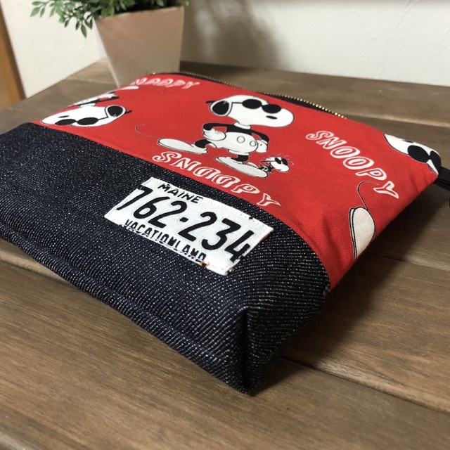 SNOOPY(スヌーピー)のハンドメイド　20センチファスナーポーチ　ミッキースヌーピスヌーピ ハンドメイドのファッション小物(ポーチ)の商品写真