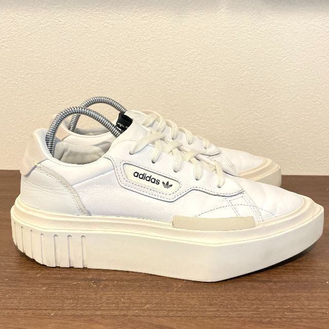 アディダス ハイパースリーク / ADIDAS HYPER SLEEK