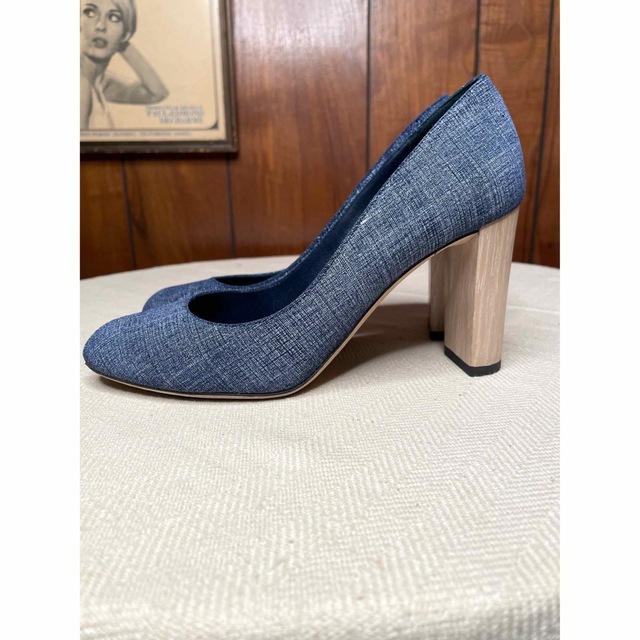 JIMMY CHOO(ジミーチュウ)のJIMMY CHOO LARIA85 (37 1/2) パンプス レディースの靴/シューズ(ハイヒール/パンプス)の商品写真