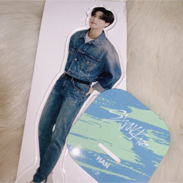 Stray Kids(ストレイキッズ)のファミマ スキズ アクスタ ハン ジソン エンタメ/ホビーのCD(K-POP/アジア)の商品写真
