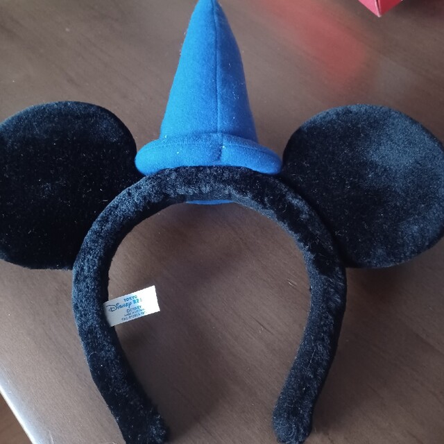 Disney(ディズニー)のミッキー　カチューシャ エンタメ/ホビーのおもちゃ/ぬいぐるみ(キャラクターグッズ)の商品写真