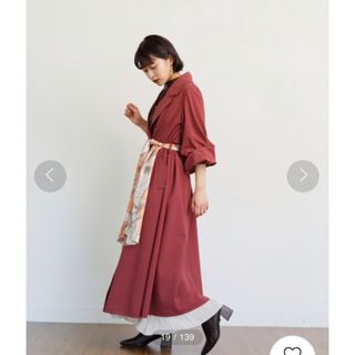 レディメイド(LADY MADE)の【美品】レディーメイド　スカーフベルトフレアトレンチ　ピンク(トレンチコート)