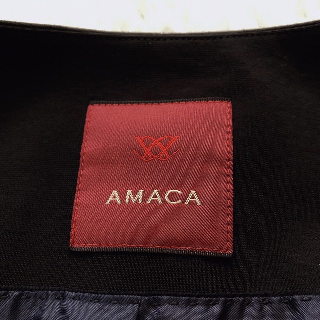 AMACA(アマカ)のAMACA   アマカ ノーカラージャケット　黒　三陽商会 レディースのジャケット/アウター(ノーカラージャケット)の商品写真