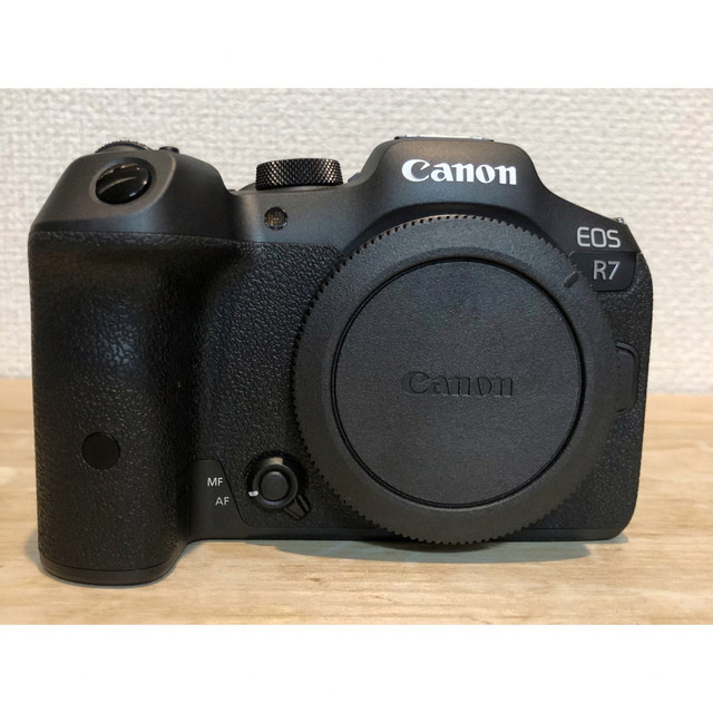 EOSR7ボディ代表カラーCanon EOS R7 デジタルカメラ ボディ　保証残あり