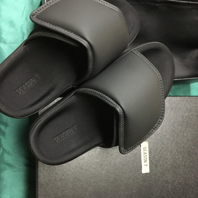 Yeezy season7 slipper ンダル サイズ42cm | www.jarussi.com.br