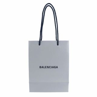 BALENCIAGA(ショップ袋 ・ ホワイト/白色系)のフリマアイテム一覧 BALENCIAGA(ショップ袋 ・ ホワイト/白色系)のフリマアイテム一覧