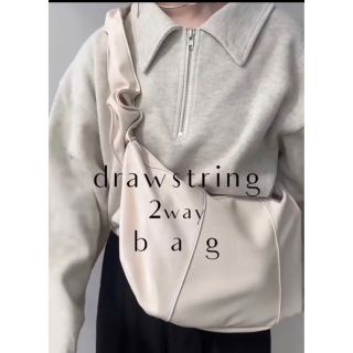 カスタネ(Kastane)のlawgy drawstring 2way bag(ショルダーバッグ)