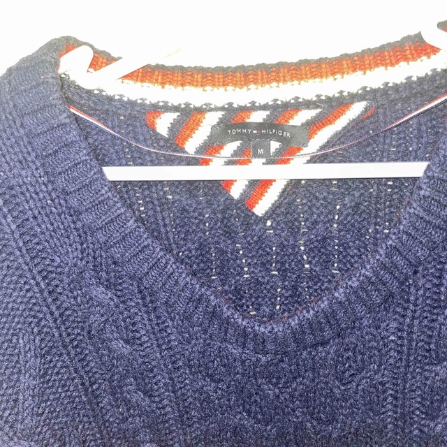 TOMMY HILFIGER(トミーヒルフィガー)のTOMMYトミーヒルフィガー ひざ丈ニットセーター レディースのトップス(ニット/セーター)の商品写真