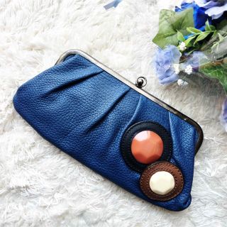 マルニ(Marni)の美品　MARNI マルニ    レザー　クラッチ　ストーン　オレンジ　ブルー(クラッチバッグ)