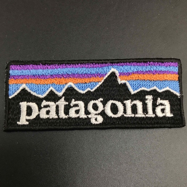 patagonia(パタゴニア)の7×2.8cm 2枚セット パタゴニア フィッツロイ アイロンワッペン -64 レディースのバッグ(その他)の商品写真