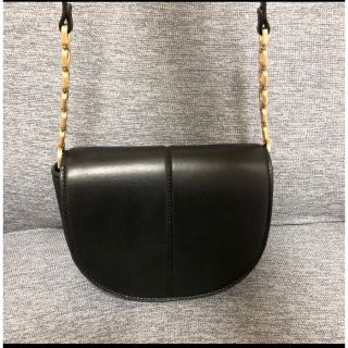 ザラ(ZARA)のZARA リアルレザー　ショルダーバッグ　ブラック(ショルダーバッグ)