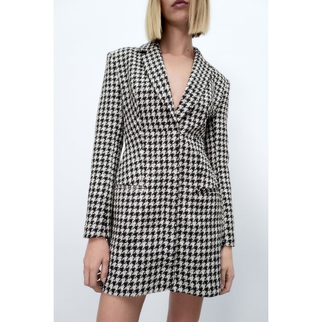 ZARA - ZARA テクスチャー ブレザーワンピース Mサイズの通販 by ZARA - ZARA テクスチャー ブレザーワンピース Mサイズの通販 by