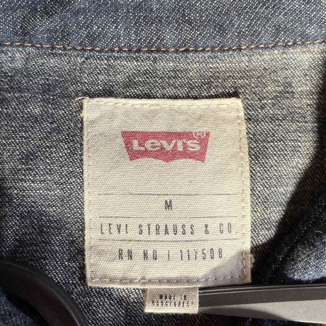 Levi's(リーバイス)のリーバイス Levi's ウエスタンシャツ  デニムシャツ メンズのトップス(シャツ)の商品写真