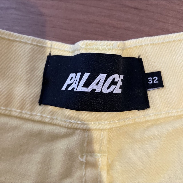 PALACE(パレス)のPALACE BAGGIFR JEAN PASTEL YELLOW 32 メンズのパンツ(デニム/ジーンズ)の商品写真