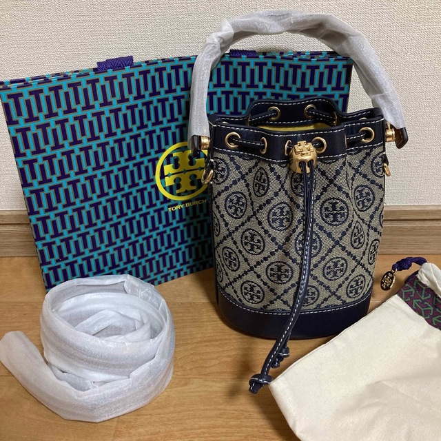 Tory Burch Tモノグラム ジャカード バケットバッグ Hazelnut