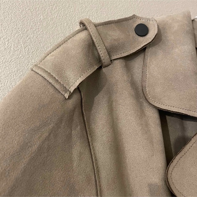ZARA - ZARA スエード調 トレンチコート 春コート スウェード ZARA - ZARA スエード調 トレンチコート 春コート スウェード