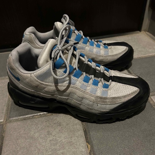 NIKE(ナイキ)のNIKE AIR MAX 95 ナイキ エアマックス95  レーサーブルー メンズの靴/シューズ(スニーカー)の商品写真