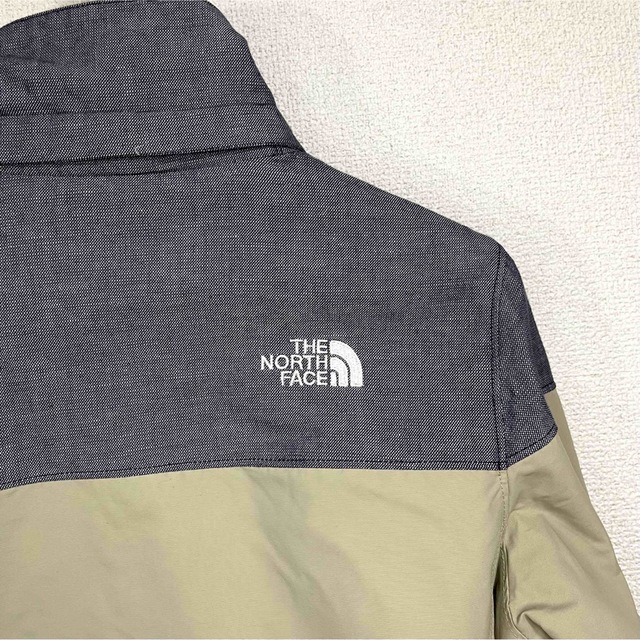 THE NORTH FACE(ザノースフェイス)の美品人気 ノースフェイス マウンテンコート レディースXS ロゴ刺繍 レディースのジャケット/アウター(ロングコート)の商品写真