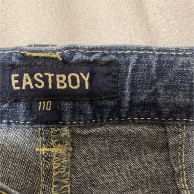 EASTBOY(イーストボーイ)のEASTBOY  デニムショートパンツ 110センチ キッズ/ベビー/マタニティのキッズ服男の子用(90cm~)(パンツ/スパッツ)の商品写真